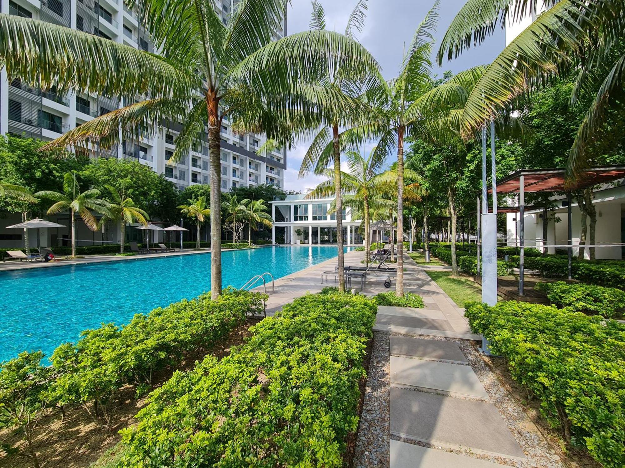 Retreat At Cybersquare Apartment Cyberjaya Exterior foto