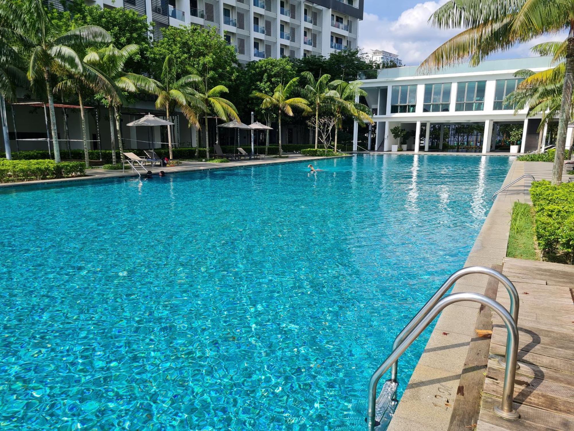 Retreat At Cybersquare Apartment Cyberjaya Exterior foto